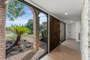 5634 Jason St, Houston, TX 77096 - Photo 6