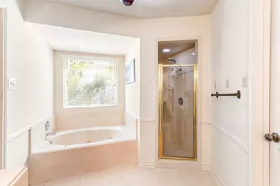 6919 Fawncliff Drive, Houston, TX 77069 - Photo 16