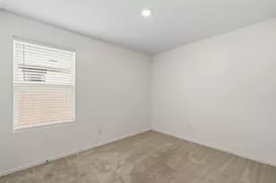 9323 Speckled Trout Dr, Baytown, TX 77521 - Photo 14