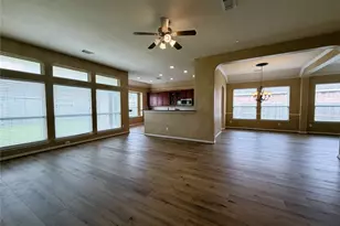 6722 Charlton St, Sugar Land, TX 77479 - Photo 14