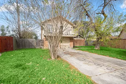 3050 Hazy Park, Houston, TX 77082 - Photo 2