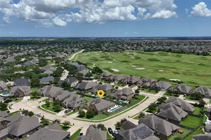 4039 Maybrook Ln, League City, TX 77573 - Photo 2