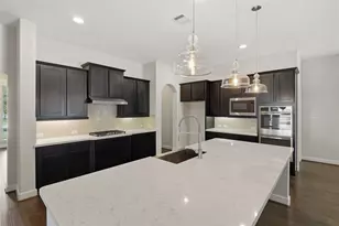 4039 Maybrook Ln, League City, TX 77573 - Photo 12