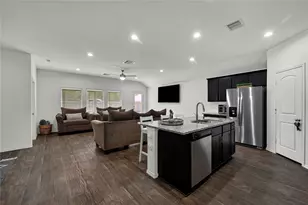 18502 N Portbec Ct, New Caney, TX 77357 - Photo 4