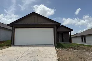 1237 Hickory Grv St, Brenham, TX 77833 - Photo 1