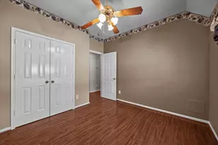 2723 Shelby Dr, Pearland, TX 77584 - Photo 16