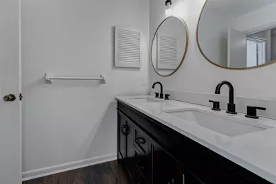 12710 Westleigh Drive, Houston, TX 77077 - Photo 28