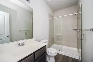 2710 Hoffman Ct, Conroe, TX 77304 - Photo 10