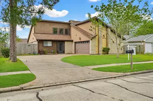 2610 Indian Trail, Deer Park, TX 77536 - Photo 1