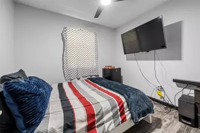 541 Trails End Drive, Cleveland, TX 77328 - Photo 16