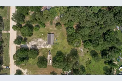 541 Trails End Drive, Cleveland, TX 77328 - Photo 22