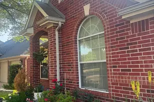 11126 Riverbank Ridge Ln, Houston, TX 77089 - Photo 2
