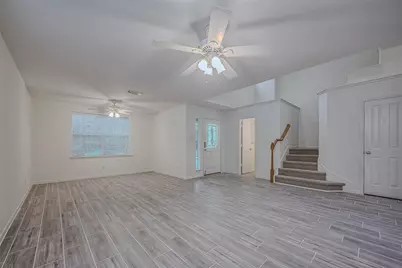 34 S Willow Point Circle, The Woodlands, TX 77382 - Photo 6