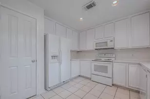 34 S Willow Point Cir, The Woodlands, TX 77382 - Photo 14