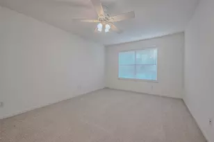 34 S Willow Point Cir, The Woodlands, TX 77382 - Photo 36
