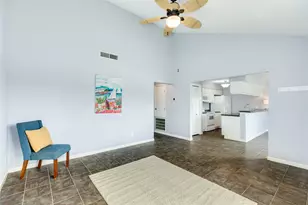 10209 Schaper Rd, Galveston, TX 77554 - Photo 16