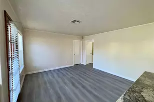 11402 Concho St, Houston, TX 77072 - Photo 12