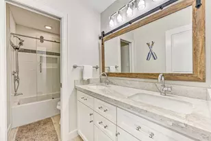 13414 Binnacle Way, Galveston, TX 77554 - Photo 30