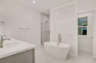 3828 Lockhart St, Houston, TX 77051 - Photo 4