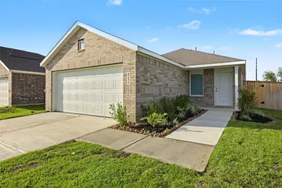 6231 Pelly Place, Baytown, TX 77521 - Photo 2