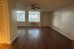 7520 Hornwood Dr, Houston, TX 77036 - Photo 4