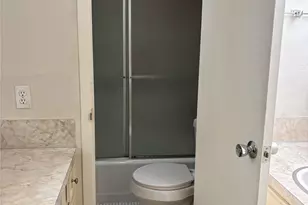 7520 Hornwood Dr, Houston, TX 77036 - Photo 22