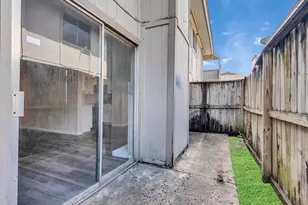 5636 Birchmont Dr, Houston, TX 77091 - Photo 18