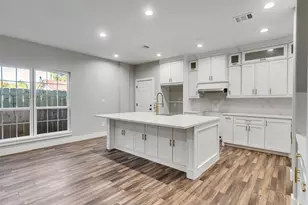 235 Hahlo St, Houston, TX 77020 - Photo 2