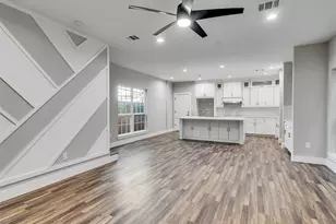 235 Hahlo St, Houston, TX 77020 - Photo 1