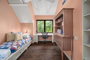 831 Cortlandt St, Houston, TX 77007 - Photo 34