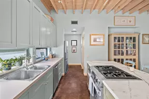 831 Cortlandt St, Houston, TX 77007 - Photo 24
