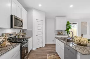 3712 Stars Wy, League City, TX 77573 - Photo 6