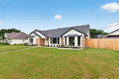 401 Shirleen Drive, Pasadena, TX 77586 - Photo 4