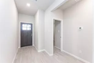 7214 Toluca Dr, Rosharon, TX 77583 - Photo 4