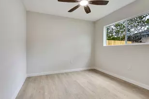 10315 Winding Trail Rd, La Porte, TX 77571 - Photo 18