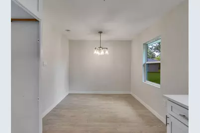 10315 Winding Trail Road, La Porte, TX 77571 - Photo 8