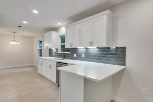 10315 Winding Trail Rd, La Porte, TX 77571 - Photo 10