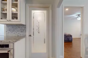 4607 Cetti St, Houston, TX 77009 - Photo 12