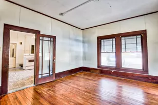 158 E Colorado, La Grange, TX 78945 - Photo 14
