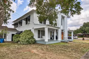 158 E Colorado, La Grange, TX 78945 - Photo 4