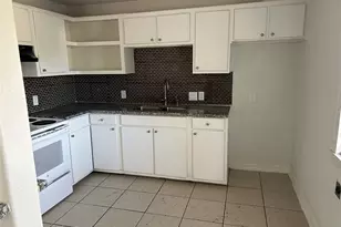 10133 Friendly Rd, Houston, TX 77093 - Photo 6
