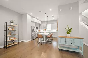 720 W Donovan St, Houston, TX 77091 - Photo 12