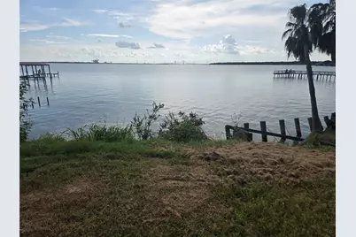 00 Bay Oaks Harbor Drive, Baytown, TX 77523 - Photo 2