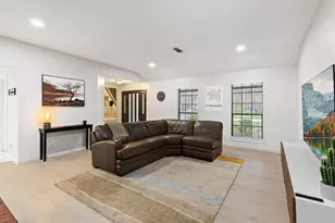 91 N Pathfinders Cir, The Woodlands, TX 77381 - Photo 6