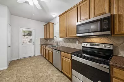 2847 Whitman Drive, Montgomery, TX 77356 - Photo 12