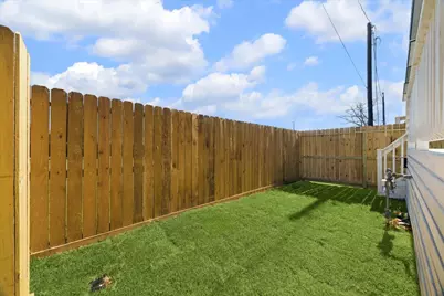 5626 Camino Encantado Drive, Houston, TX 77091 - Photo 2