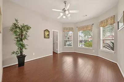 13719 Saxony Drive, Sugar Land, TX 77498 - Photo 36