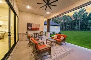 26073 Crown Ranch Blvd, Montgomery, TX 77316 - Photo 18