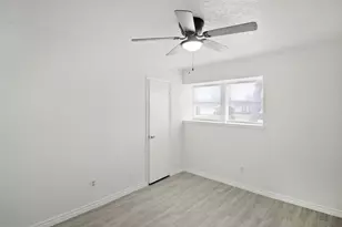 13811 Crosshaven Dr, Houston, TX 77015 - Photo 14