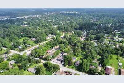 9211 N Green River Dr Drive #6, Houston, TX 77078 - Photo 2